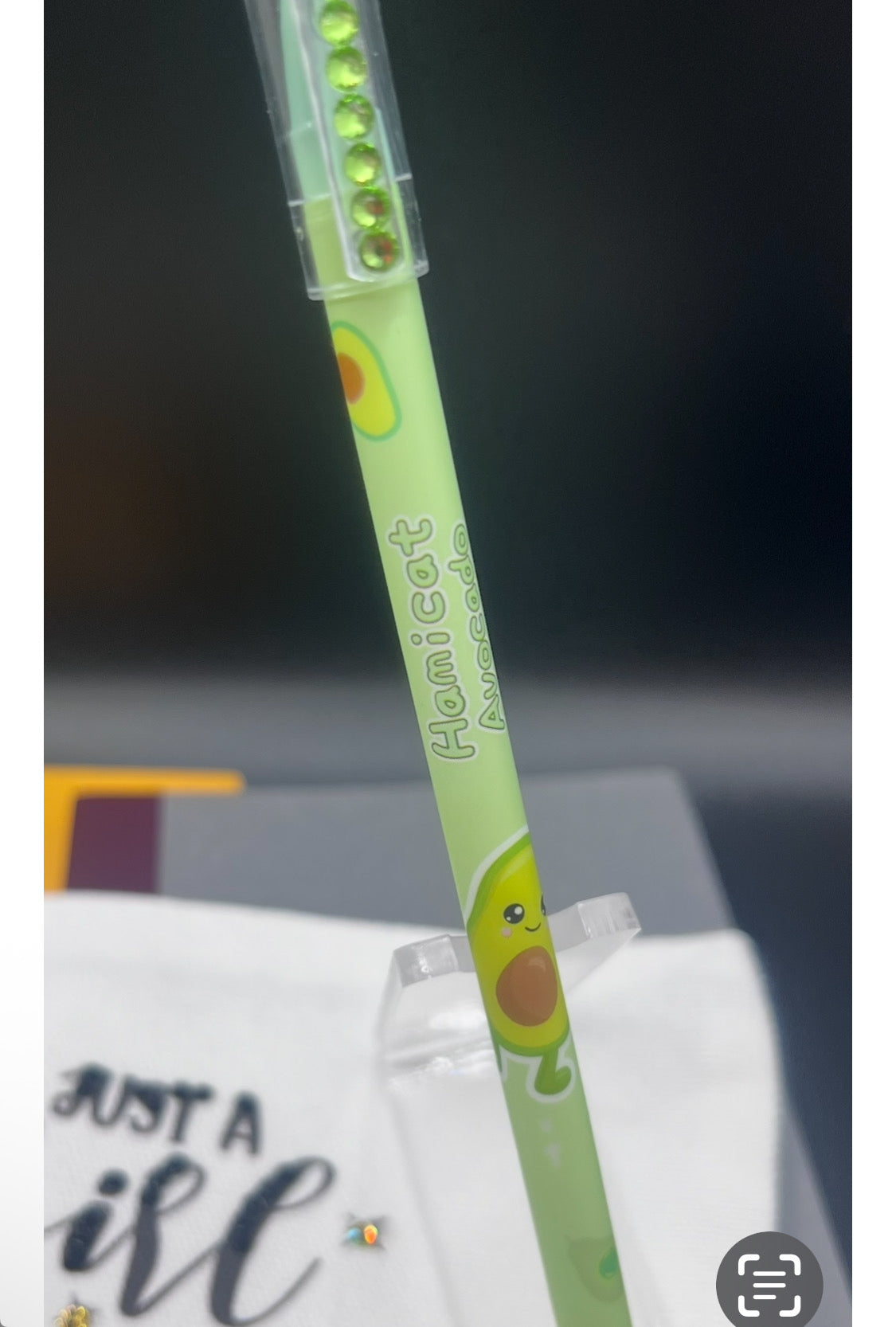 Avocado Lover pencil bag with 2 pens