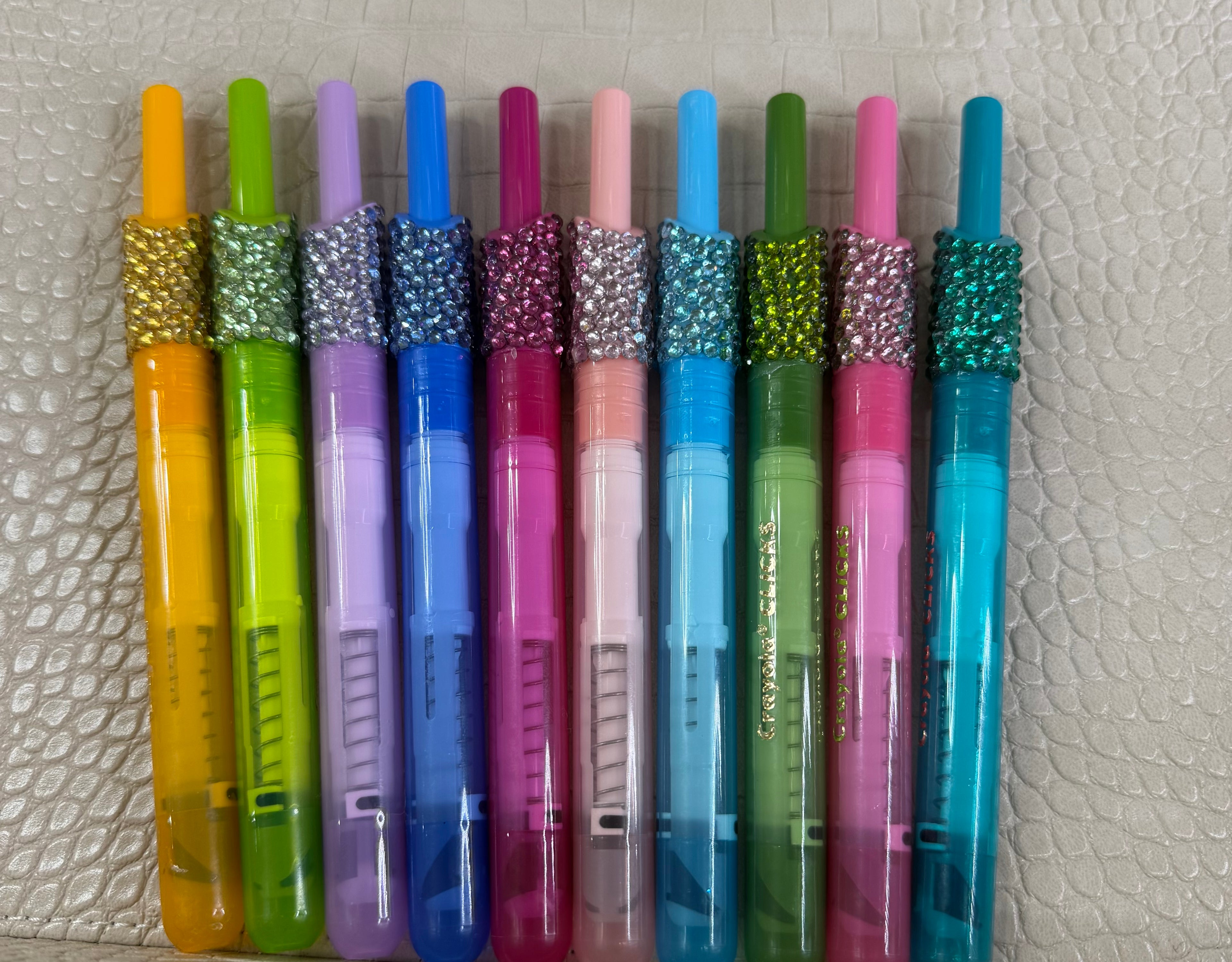 Crayola Clicks Retractable Tip blinged Makers 10 (2 SETS  Classic or  Bold & Bright