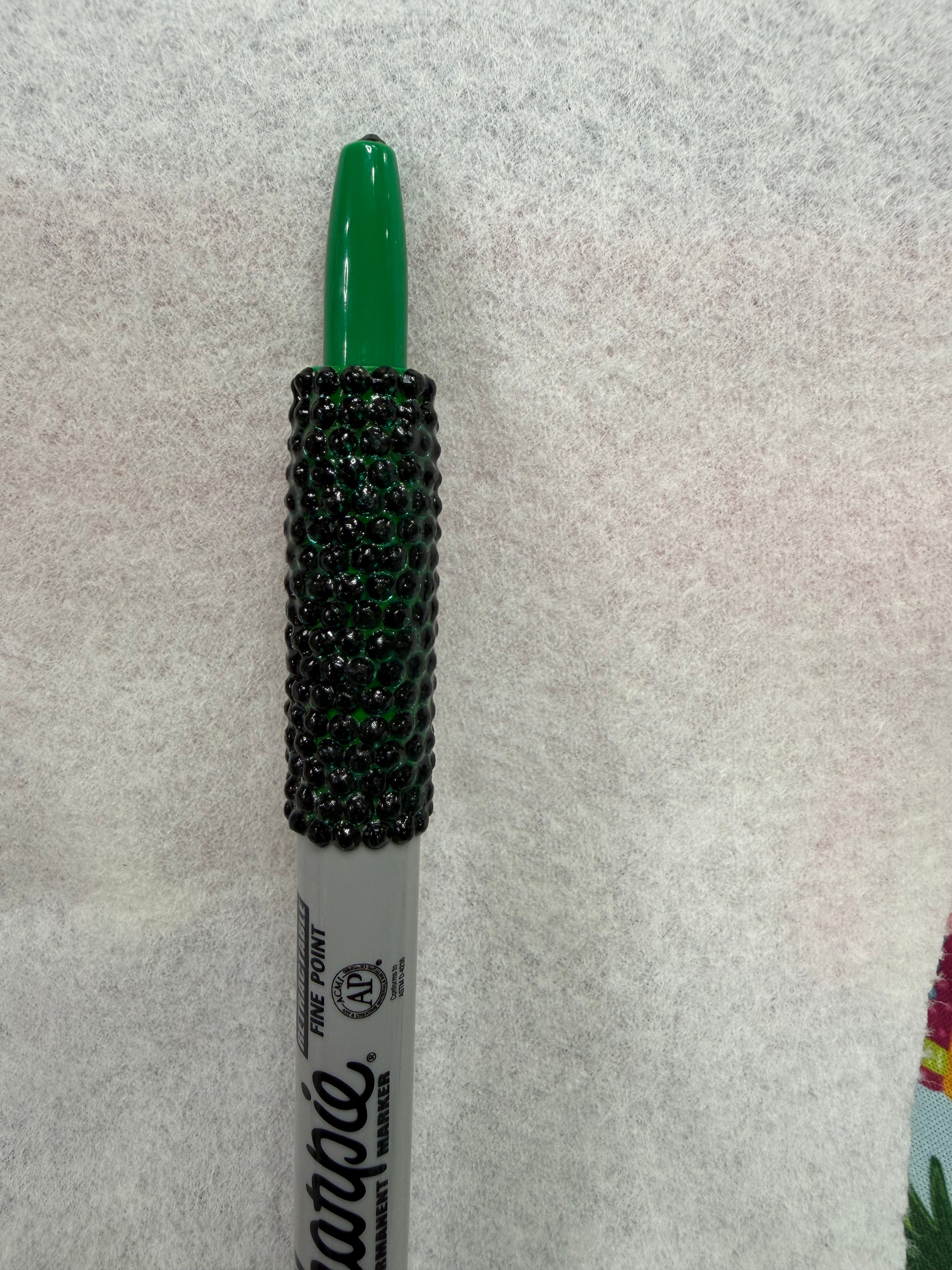 1 Blinged Sharpie ( This is not for 12 pack )