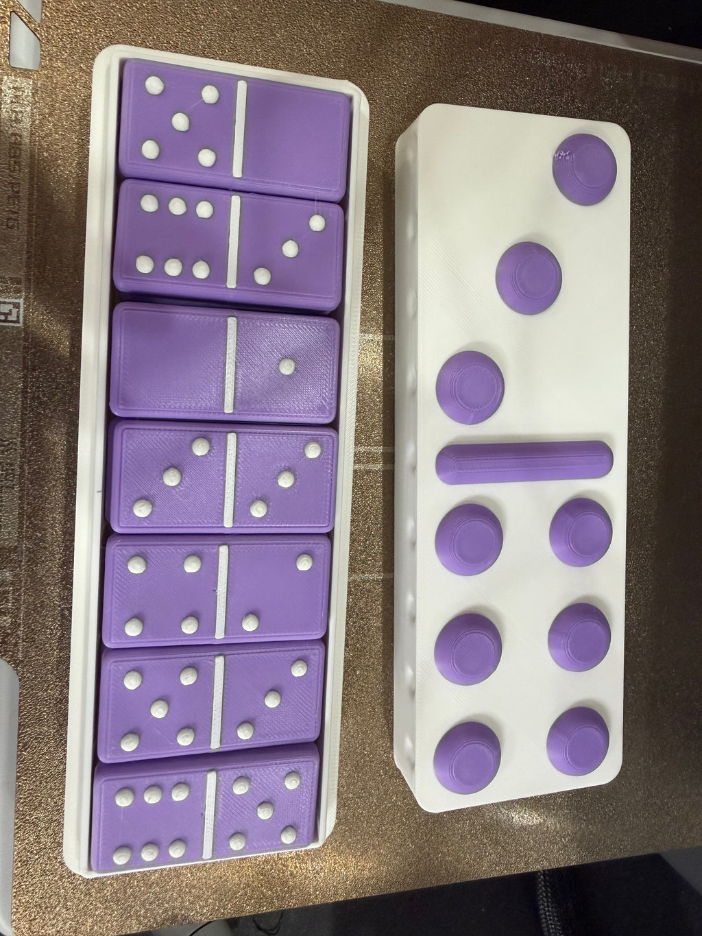 3D colorful Domino’s with case