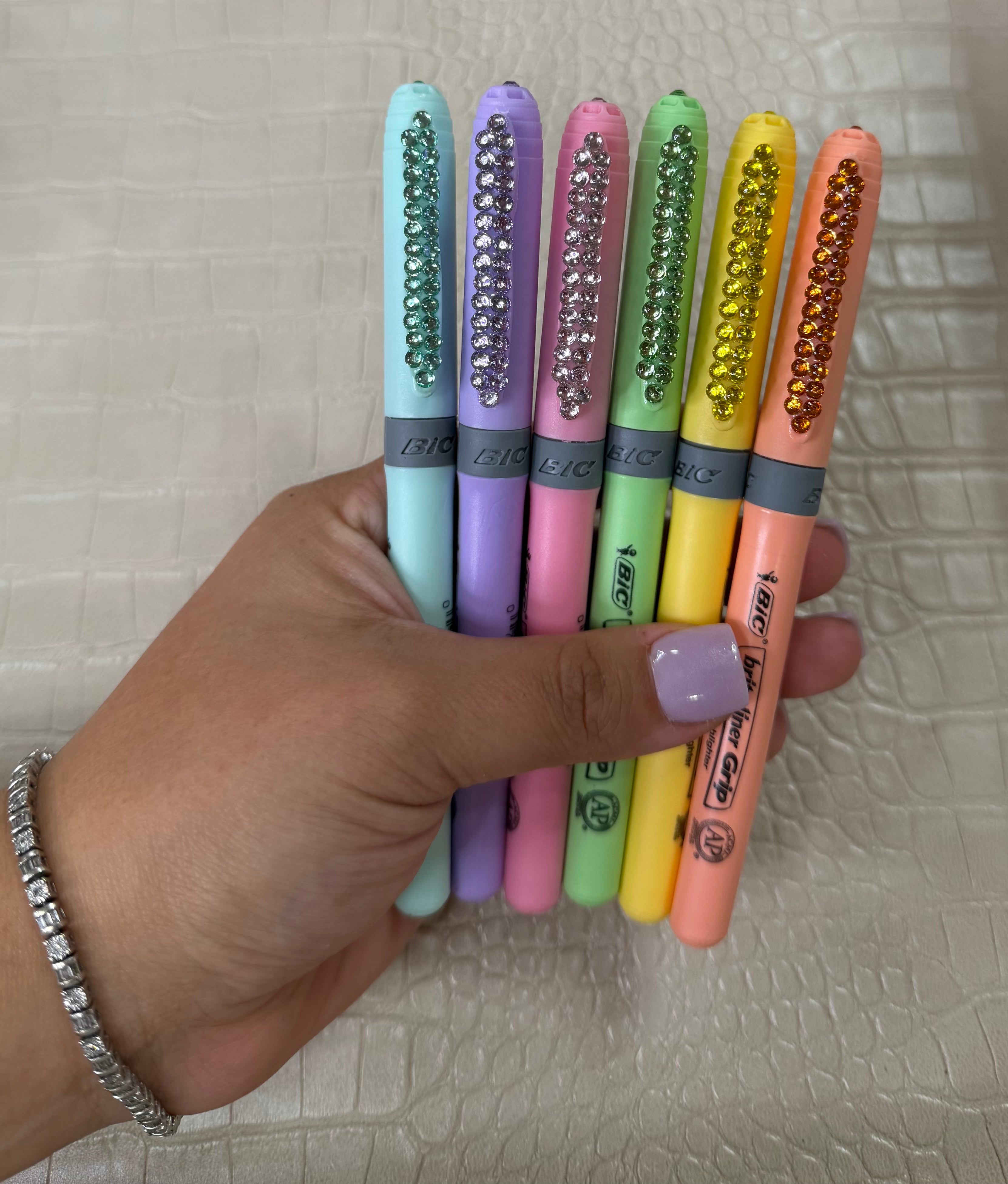 Blinged BIC set of 6 pastel highlighters
