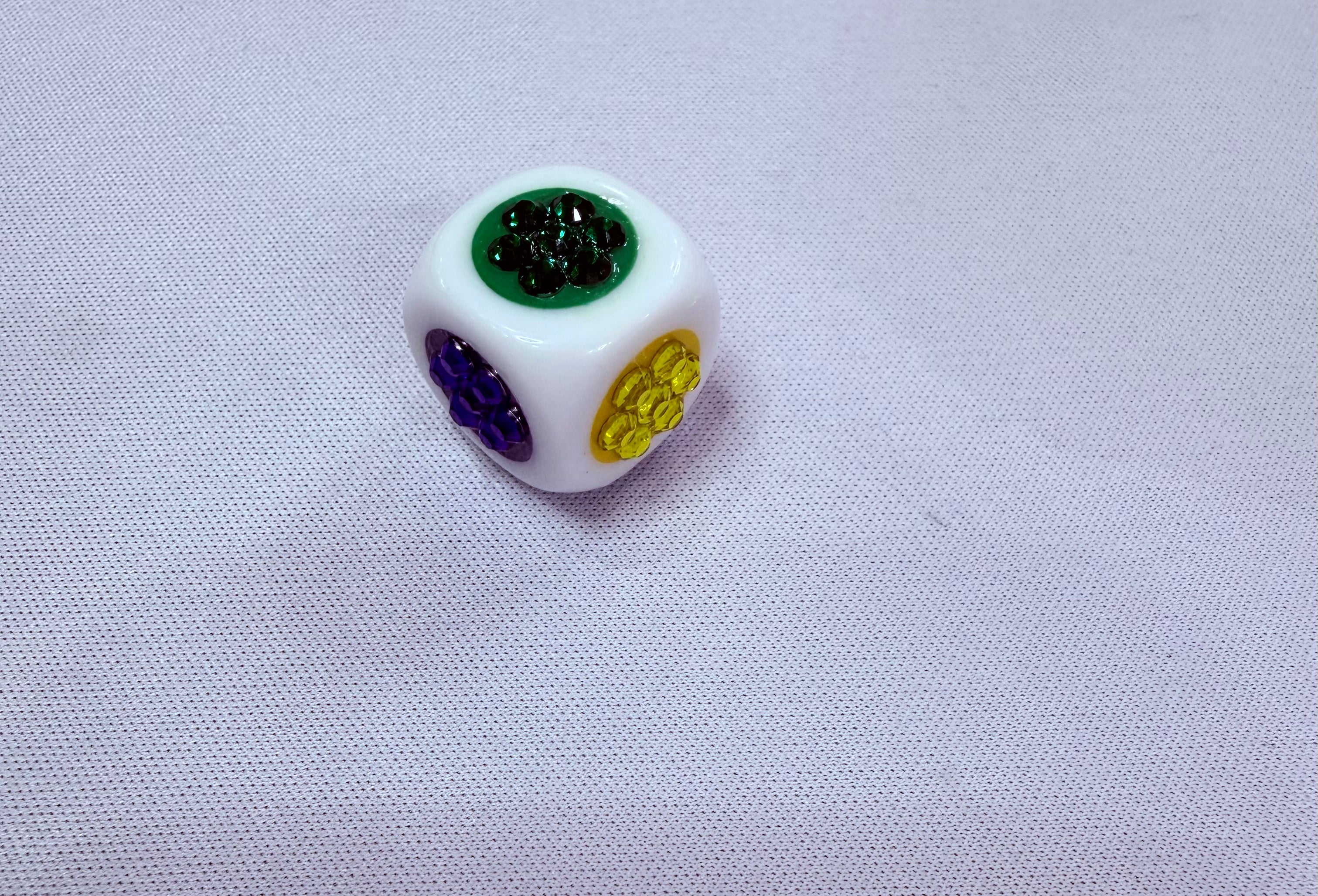 Bling bling Dice 6 colors -2 different Colors