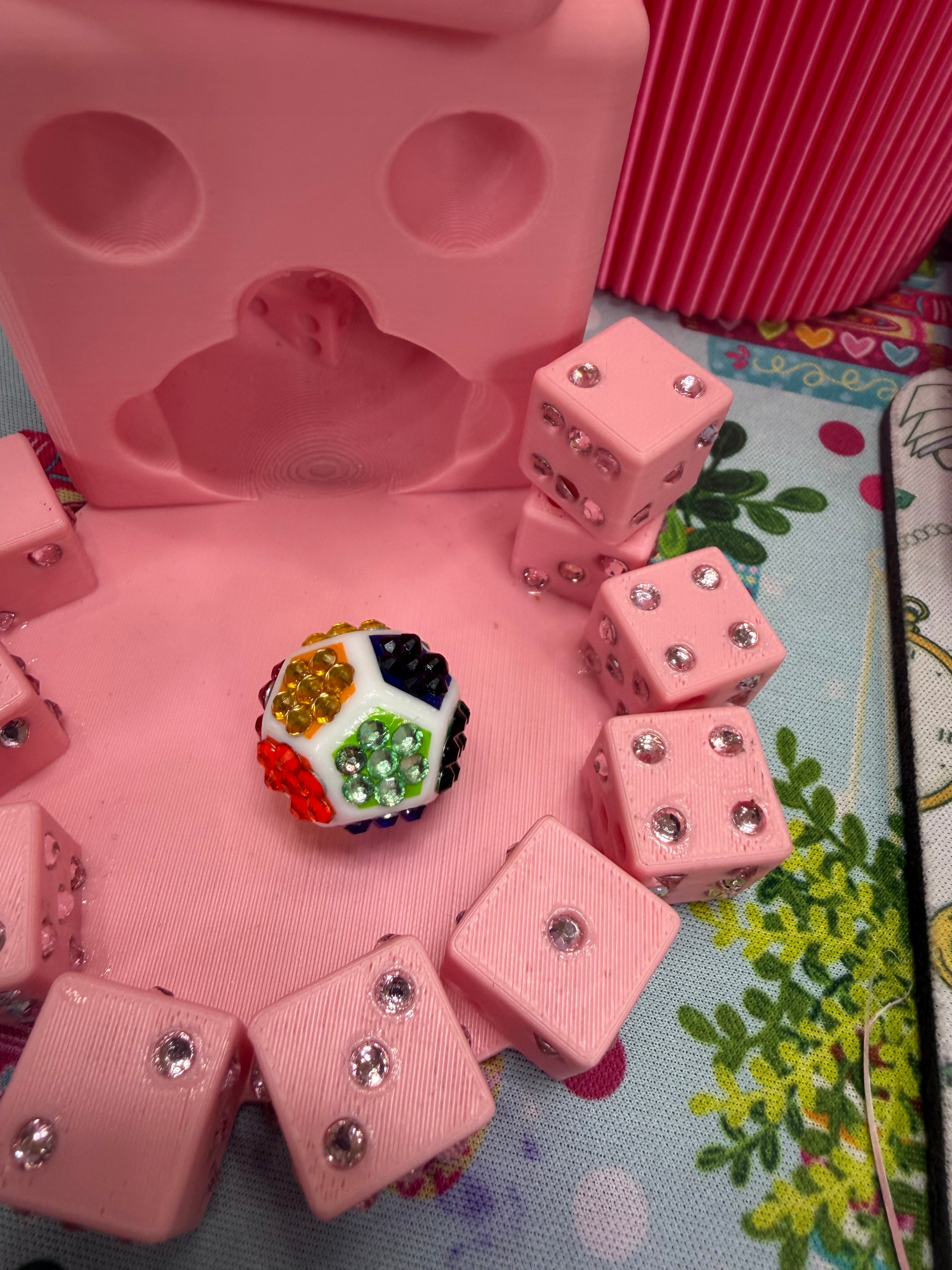 Color Savings Challenge 12 colors savings with 12 sided Dice and clear Binder